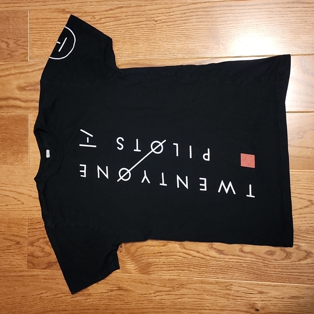 Twenty One Pilots T Shirt - Small